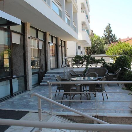 Esat Hotel Kusadasi Bagian luar foto