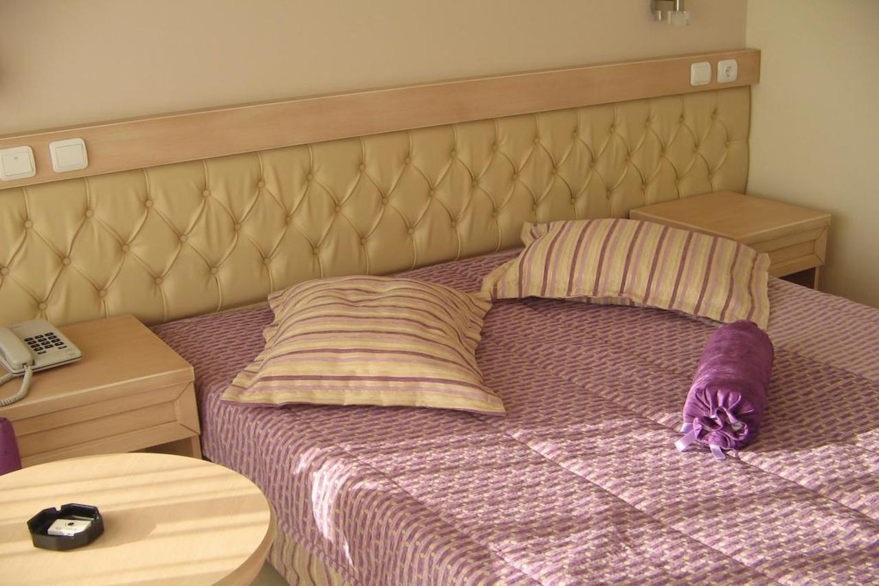 Esat Hotel Kusadasi Bagian luar foto