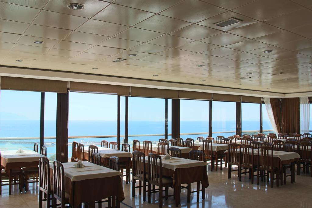 Esat Hotel Kusadasi Bagian luar foto