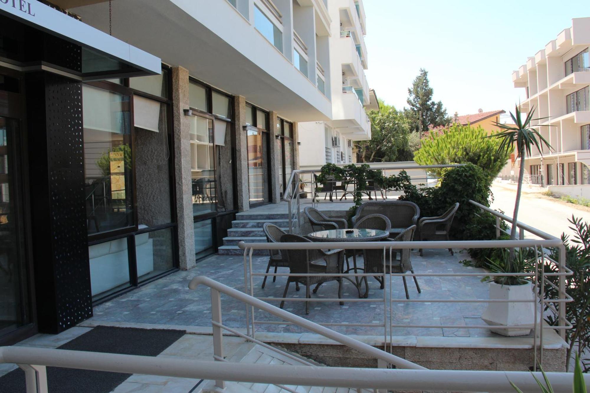 Esat Hotel Kusadasi Bagian luar foto