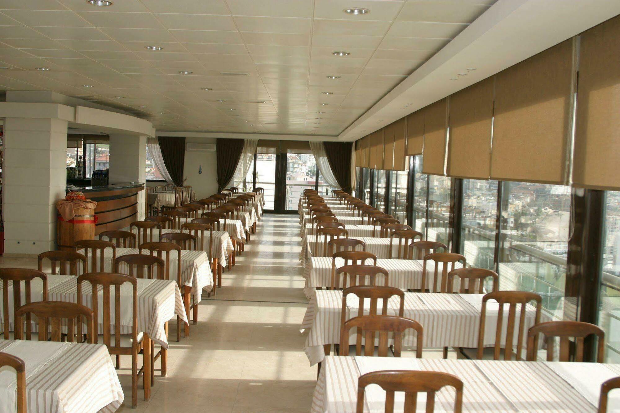 Esat Hotel Kusadasi Bagian luar foto